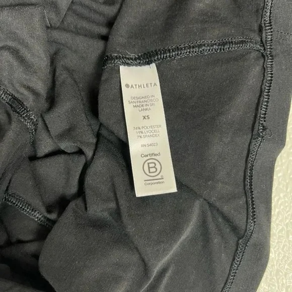 Athleta Strappy Back Yoga Tank Top Black Size XS - Picture 11 of 11